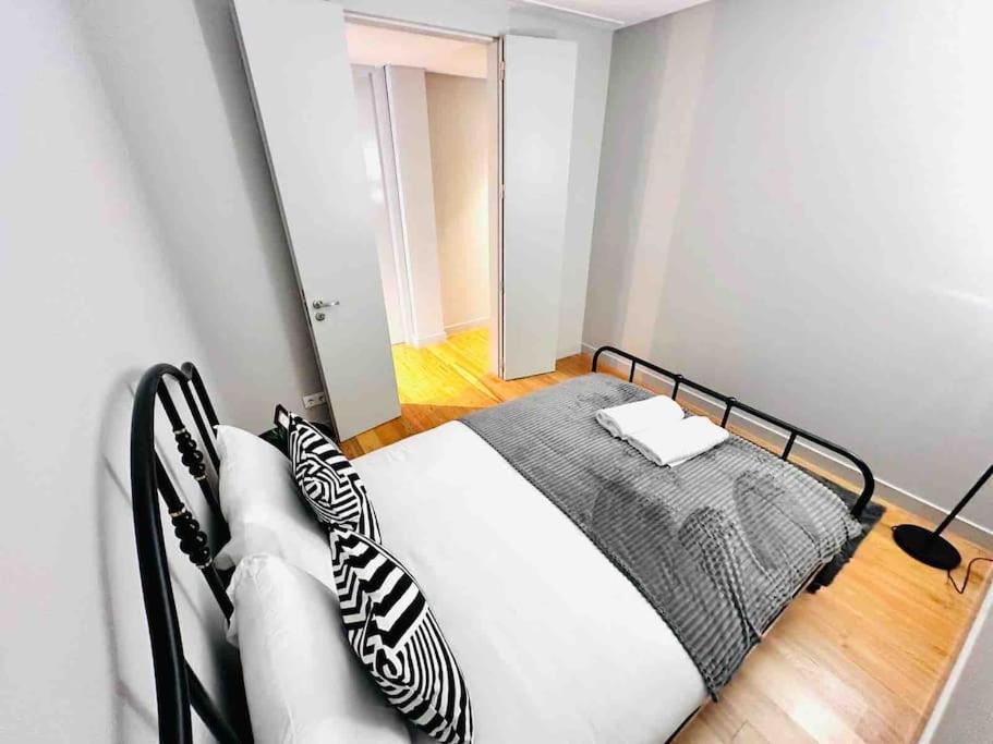Lisbon Marques De Pombal Top Flat Great Locations City Center B מראה חיצוני תמונה